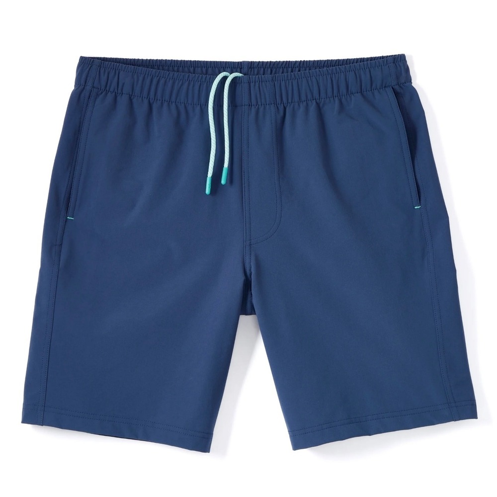 Myles makes moves everyday short‎ in river size XL Long